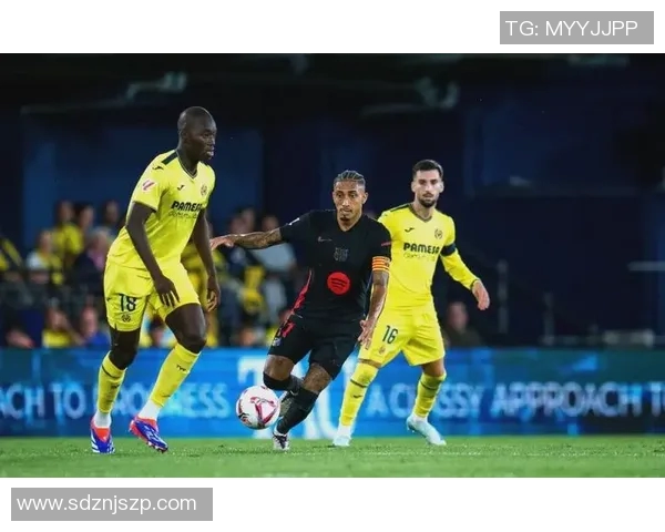 巴萨与巴黎的激烈对决赛程安排及赛事前瞻分析